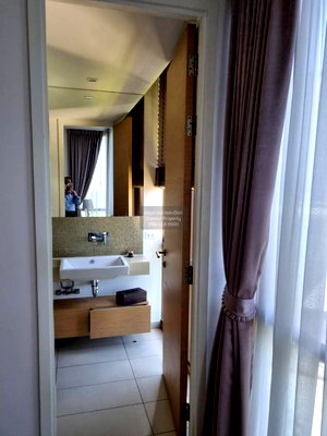 Condos for rent Gateway Ekamai : FOR RENT condo , The Lofts Ekkamai , BTS-Ekkamai , Phra Khanong Nuea , Watthana , Bangkok , CX-54492 ✅ Live chat with us ADD LINE @connexproperty ✅