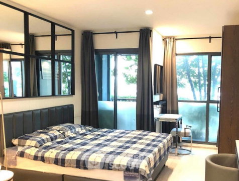 คอนโด สตูดิโอ ที่ ริทึ่ม รางน้ำ ใกล้ BTS อนุสาวรีย์ชัยสมรภูมิ (ID 2762680)
