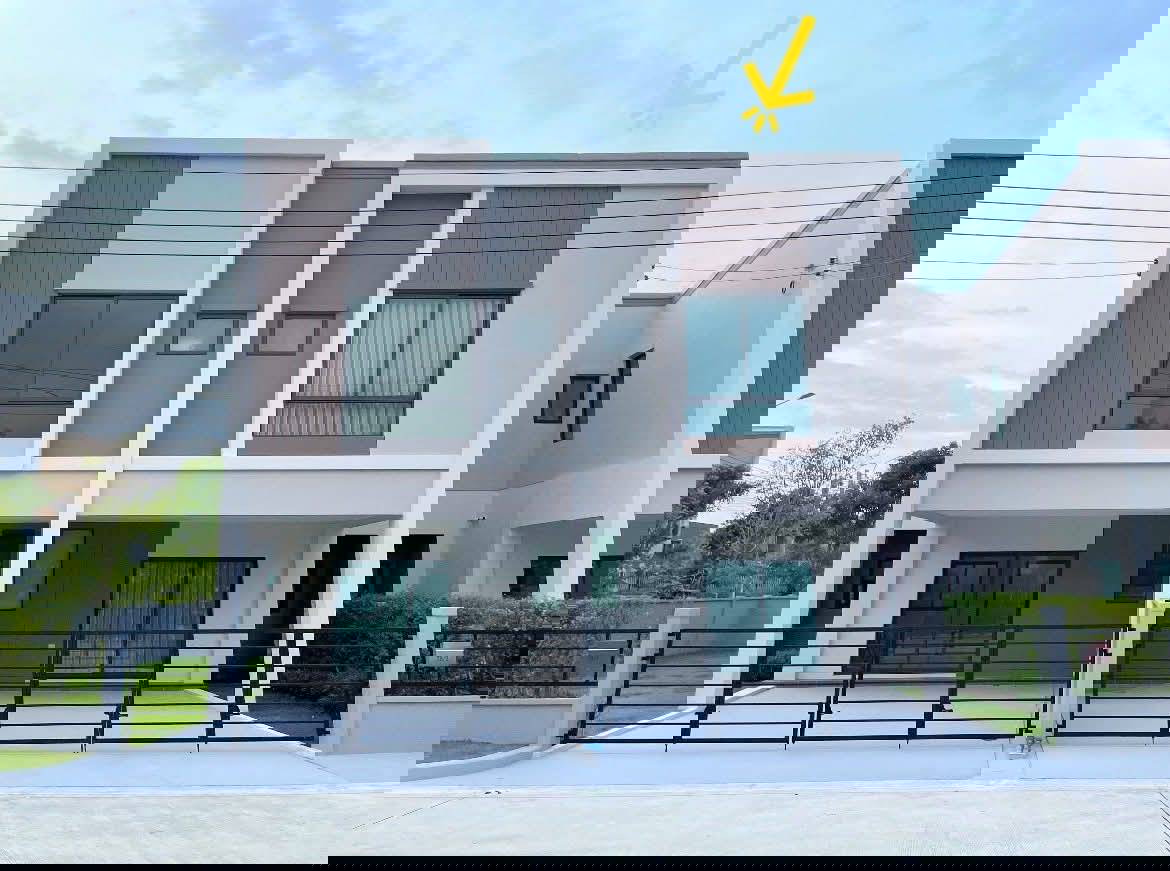 รูป 💥CP-10531💥ให้เช่า ทาวน์โฮม 2 ชั้น โครงการ พลีโน่ สุขุมวิท บางนา 3👉แอดไลน์ @seecondo - รูปที่ 1/24