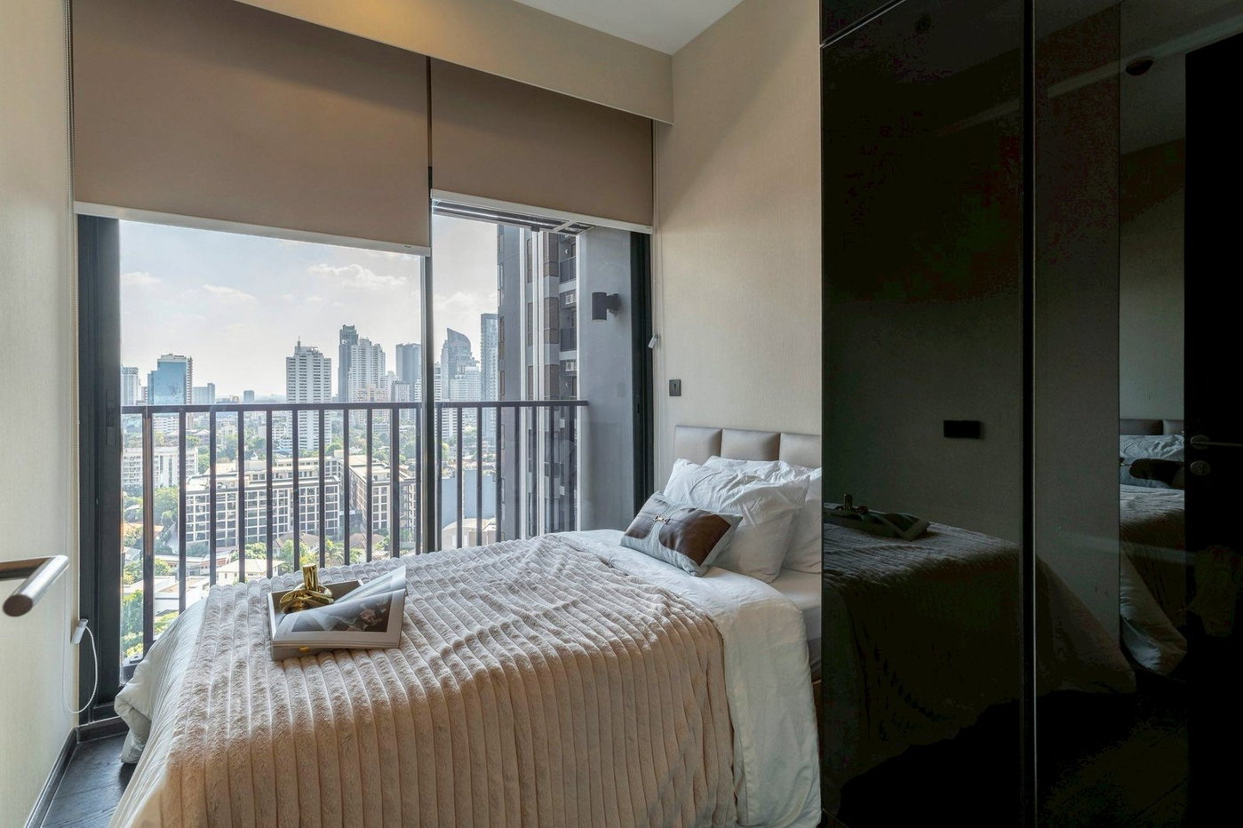 รูป LTH14758 – Condo for Sale | Park Origin Thonglor | 65.53 sqm | 2 Beds | Luxury High Floor Prime Location Best Price | Near BTS Thonglor | 17.49 MB - รูปที่ 3/5