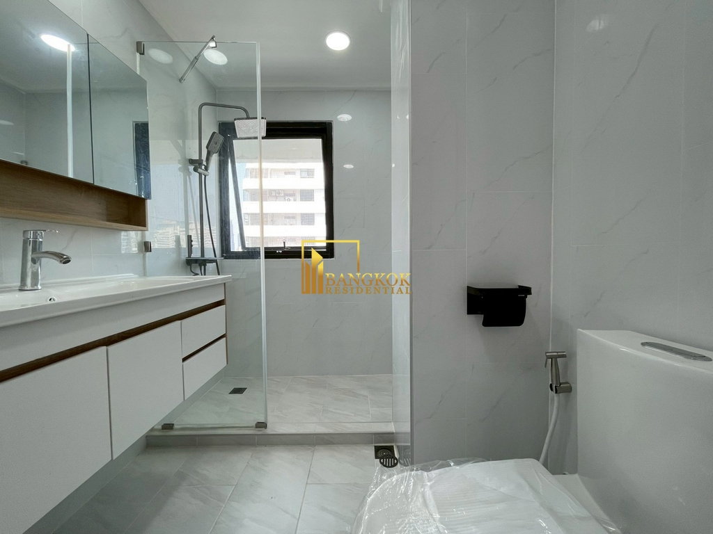 รูป Sukhumvit Park | Great Value 3 Bedroom Condo in Nana Area - BR16066CD - รูปที่ 17/33