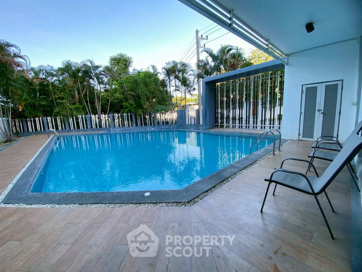 รูป คอนโด 2-ห้องนอน ที่ วันพลัส เจ็ดยอด 1 & 2 ใน ช้างเผือก (ID 2755669) - รูปที่ 3/7