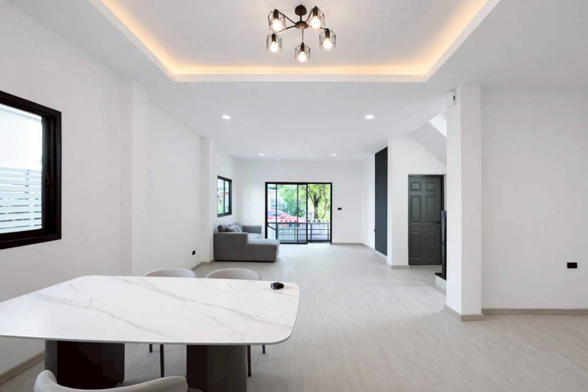 รูป ขาย บ้านเดี่ยวใกล้ซาฟารีเวิลด์ รีโนเวทใหม่สวยมาก! - รูปที่ 7/27