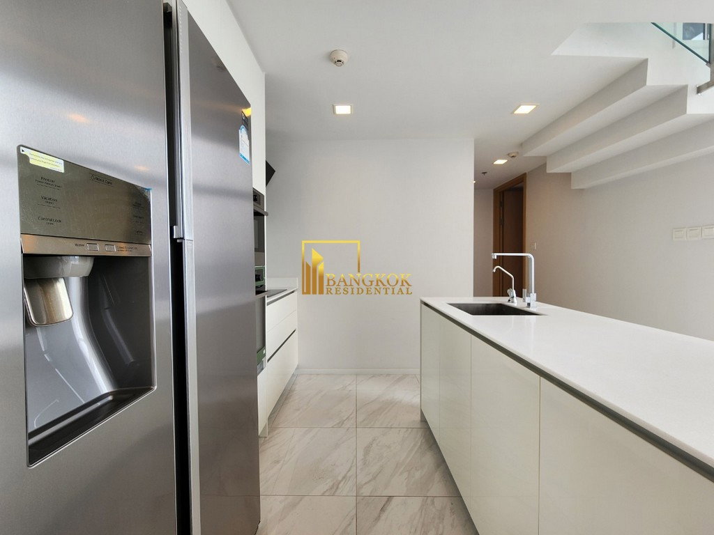 picture Hyde Sukhumvit 11 | Remarkable 3 Bedroom Duplex Condo - BR16398CD - 9/41