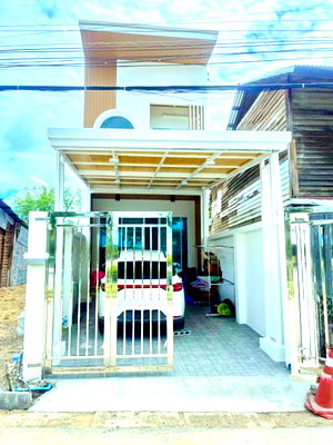 บ้านเดี่ยวให้เช่า : วัดเขาทอง 600 ม. พยุหะคีรี พร้อมเฟอร์ฯ ตลาดเขาทอง 900 ม ใกล้ ม.มหิดล นครสวรรค์ 800 ม. บ้านใหม่ 2 ชั้นสภาพสวย 3 นอน 3 น้ำ 50 ตร.ว. 200 ตร.ม.