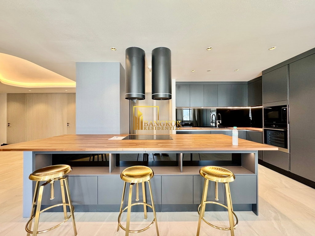 รูป Crystal Garden | Stunning 2 Bed Duplex Condo in Sukhumvit Area - BR19341CD - รูปที่ 6/45