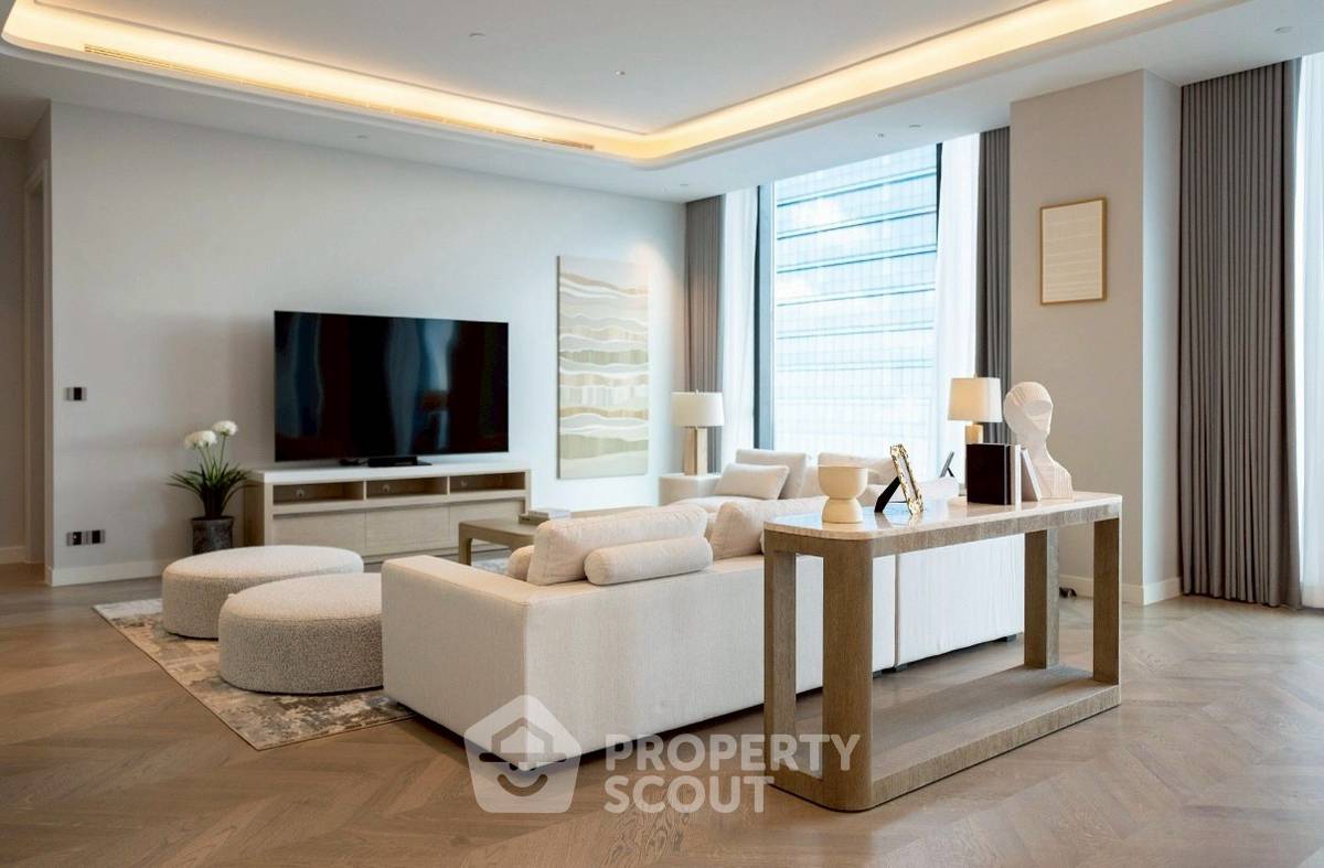 picture 3-BR Condo at One 89 Wireless near MRT Lumphini (ID 2762086) - 5/16