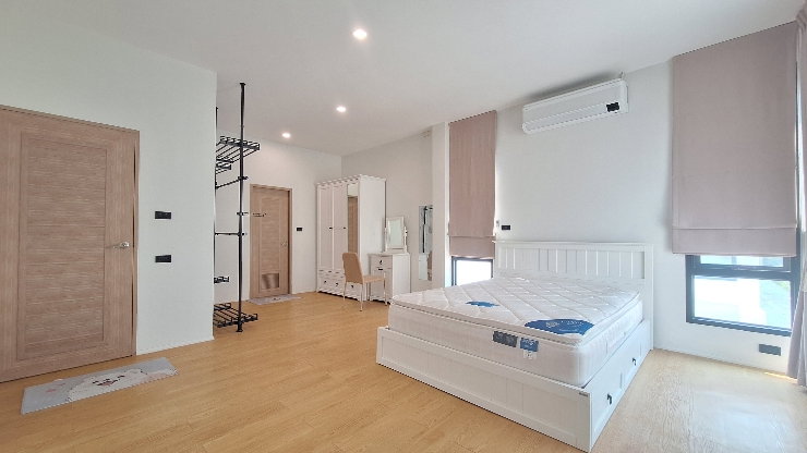 รูป 𝙁𝗼𝗿 𝙍𝗲𝗻𝘁🏡บ้านเช่า มีอ่างอาบน้ำ ขนาด 3 นอน3 น้ำ โซนสารภี ค่าเช่า 28,000/เดือน  - รูปที่ 6/19