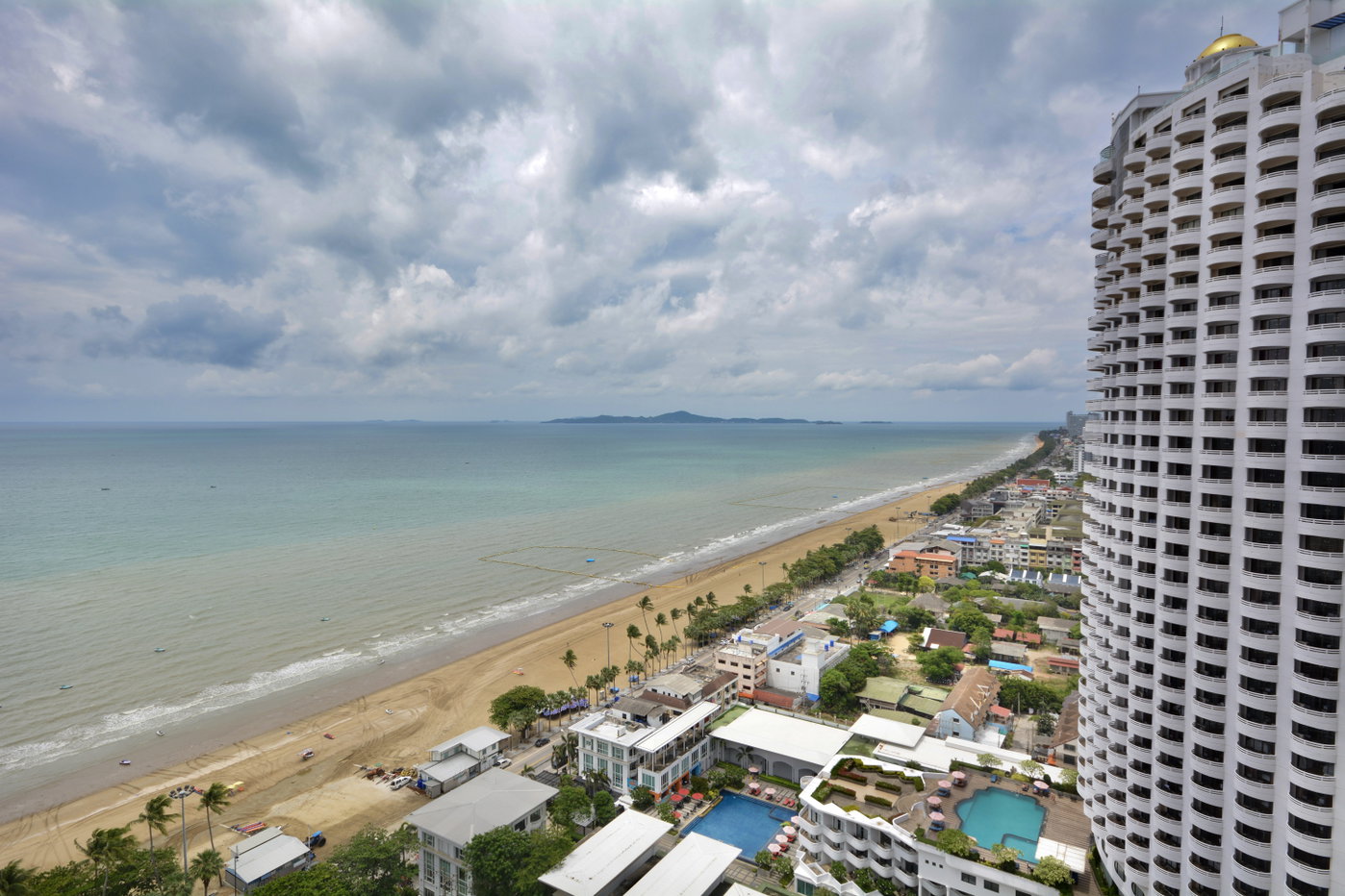 รูป Luxury Studio Condo for Sale in Jomtien Pattaya at View Talay 8 - รูปที่ 16/16