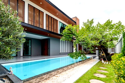 บ้านเดี่ยว ชลบุรี : KT0342📲LineID @556ryccg🏡พูลวิลล่ามาบประชัน Ultra Luxury 850ตรม 5ห้องนอนใหญ่🛋️พร้อมเฟอร์นิเจอร์🏊‍♂️สระว่ายน้ำ