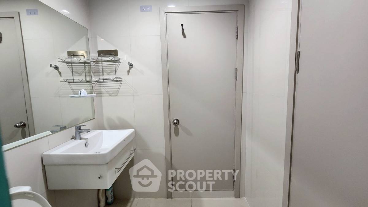 รูป คอนโด 1-ห้องนอน ที่ ไลฟ์ สุขุมวิท 48 ใกล้ BTS พระโขนง (ID 2432505) - รูปที่ 1/24