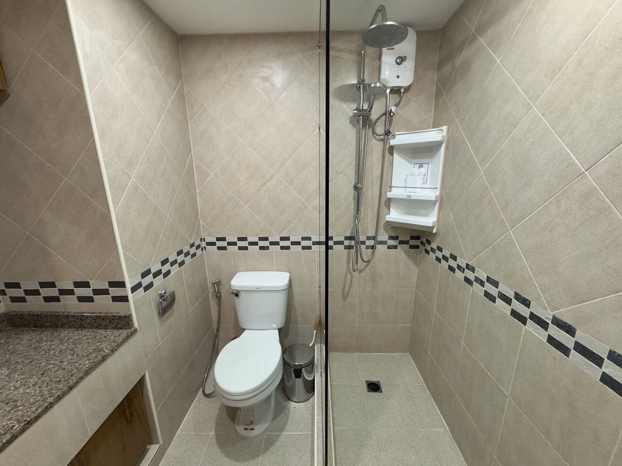 รูป Studio Condo for Sale in Pattaya at Jomtien Beach Condominium - รูปที่ 10/11