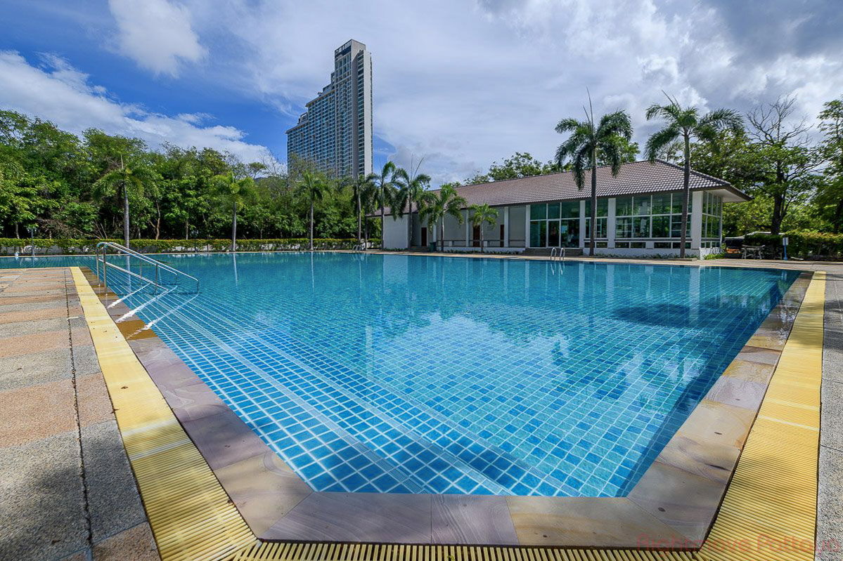 รูป Luxury Studio Condo for Rent in Jomtien Pattaya at View Talay 8 - รูปที่ 17/18