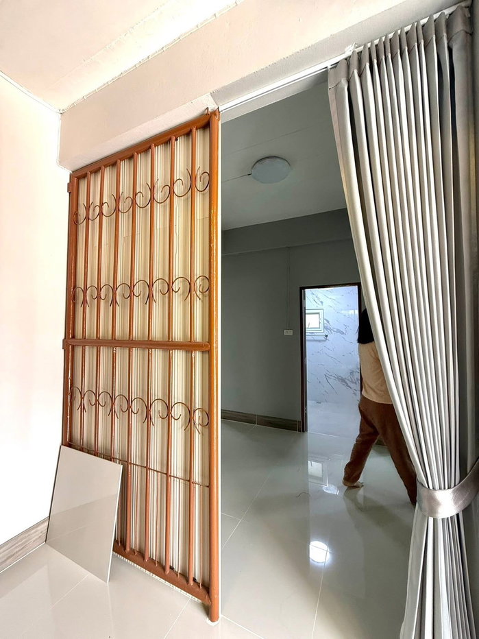 รูป 🏡✨ บ้านเดี่ยวรีโนเวทใหม่ทั้งหลัง @ โกสุมรวมใจ 5 3 ห้องนอน 2 ห้องน้ำ พร้อมอยู่ทันที | เฟอร์ครบ ใกล้ Harrow เพียง 350 ม. ✨ - รูปที่ 11/20