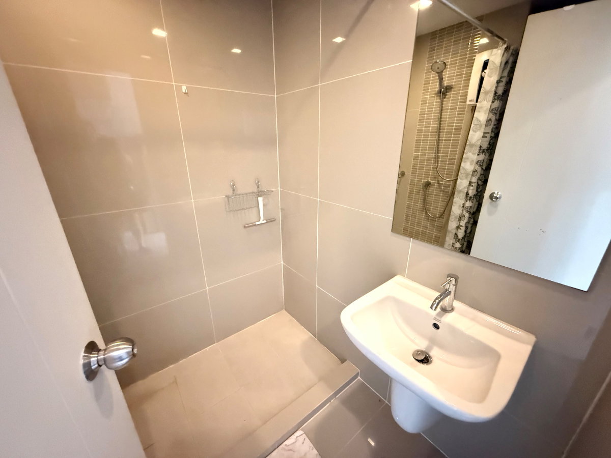รูป ให้เช่า‼️คาซ่า คอนโด @MRT สามแยกบางใหญ่ ห้องขนาด 22 ตร.ม. 1 นอน 1 น้ำ ชั้น 12 ‼️ ห้องมีเครื่องซักผ้า 💦ค่าเช่ารวมค่าส่วนกลางเรียบร้อยแล้ว - รูปที่ 17/21