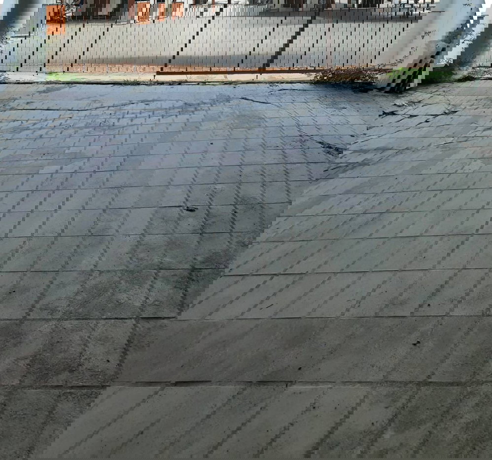 รูป ทาวน์โฮมทาวน์อินทาวน์ ทำเลทองเลียบด่วน! ออฟฟิศก็ได้ อยู่อาศัยก็ดี (ใกล้ร้านอาหาร + เดินทางสะดวก) - รูปที่ 2/5