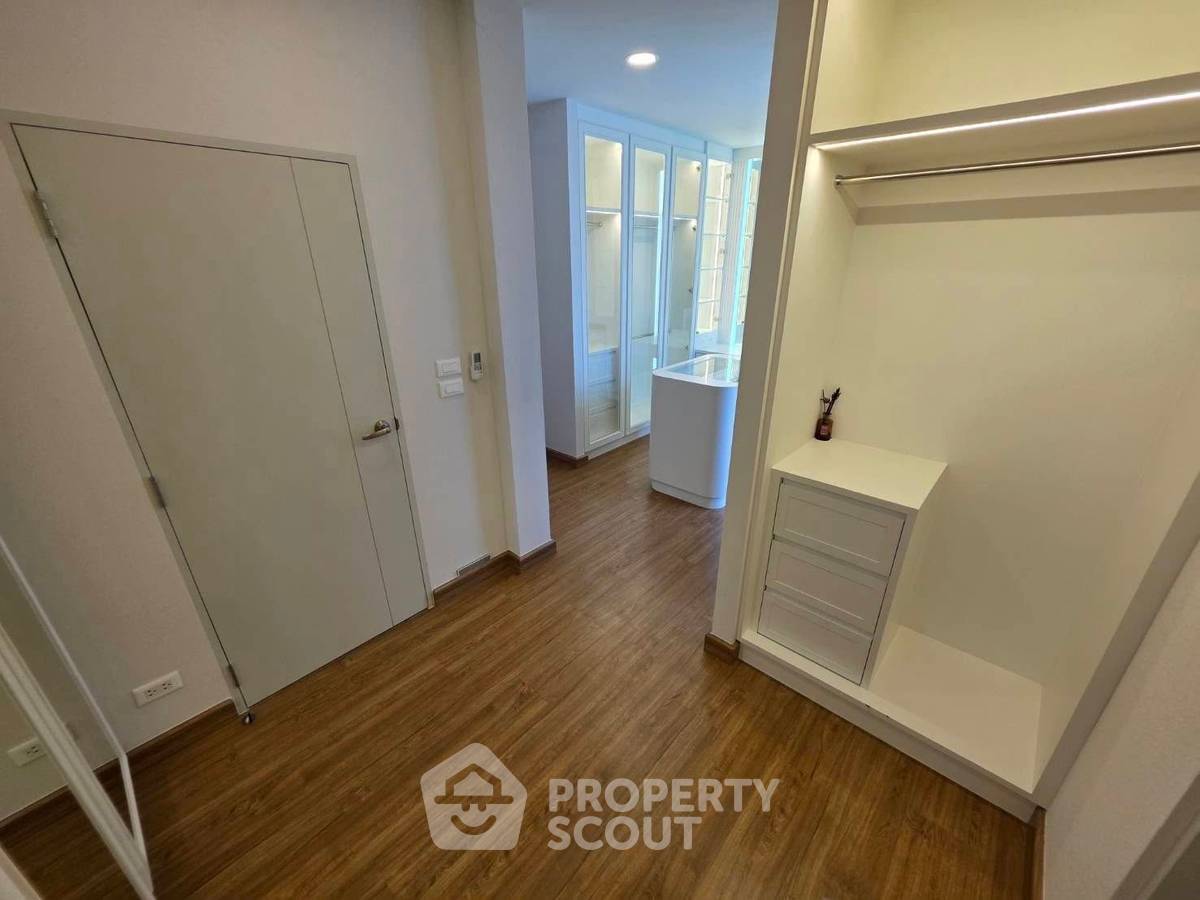 รูป บ้าน 4-ห้องนอน ที่ เซนโทร บางนา ใน บางแก้ว (ID 2763602) - รูปที่ 9/13