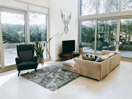 3-BR Condo at The River Condominium near BTS Saphan Taksin (ID 1446626)