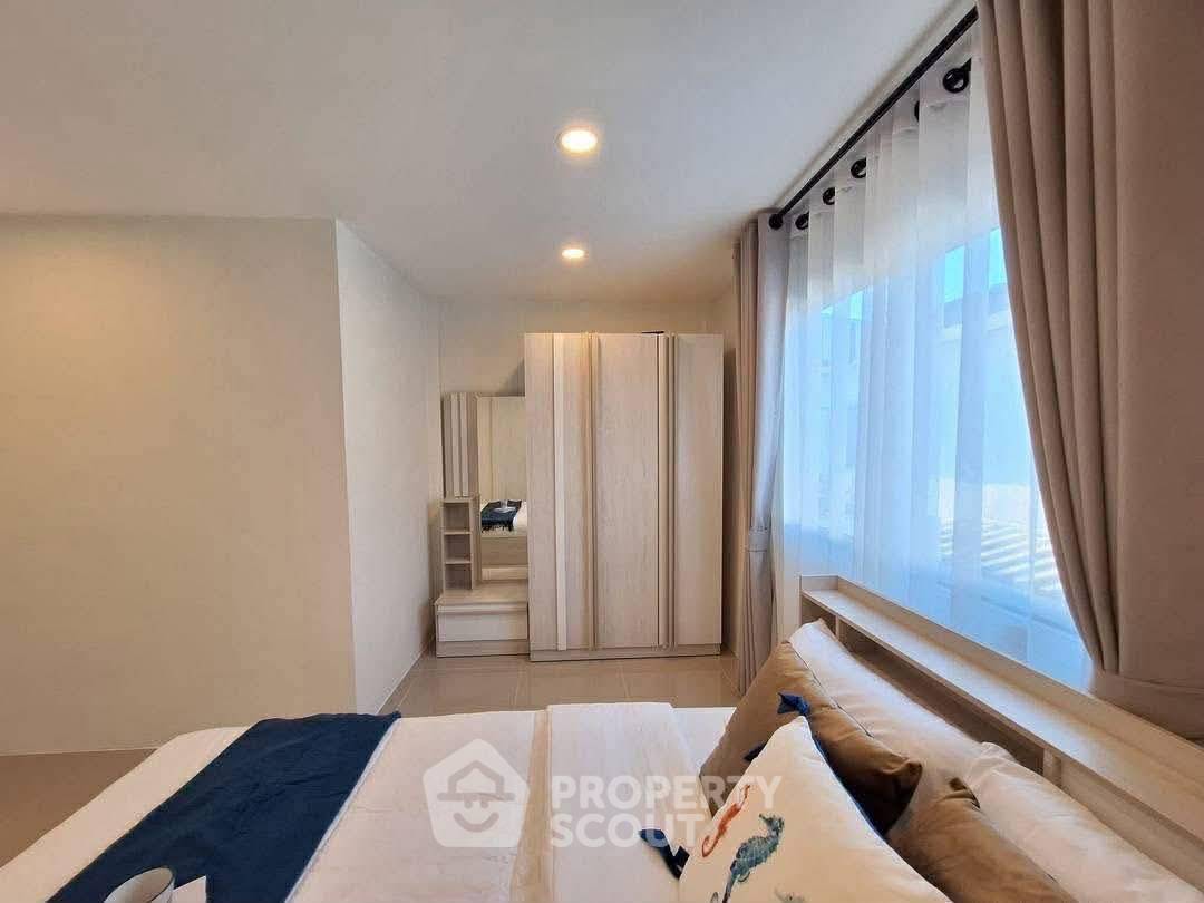 รูป ทาวน์เฮ้าส์ 2-ห้องนอน ใกล้ เมืองพัทยา (ID 2763973) - รูปที่ 8/16