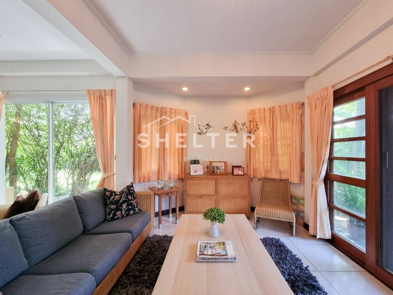 บ้านเดี่ยวให้เช่า : "สุดยอดทำเลรามคำแหง! บ้านเดี่ยวสัมมากรให้เช่า มีทะเลสาบในหมู่บ้าน ใกล้รถไฟฟ้าสีส้ม-สถานีสัมมากร"