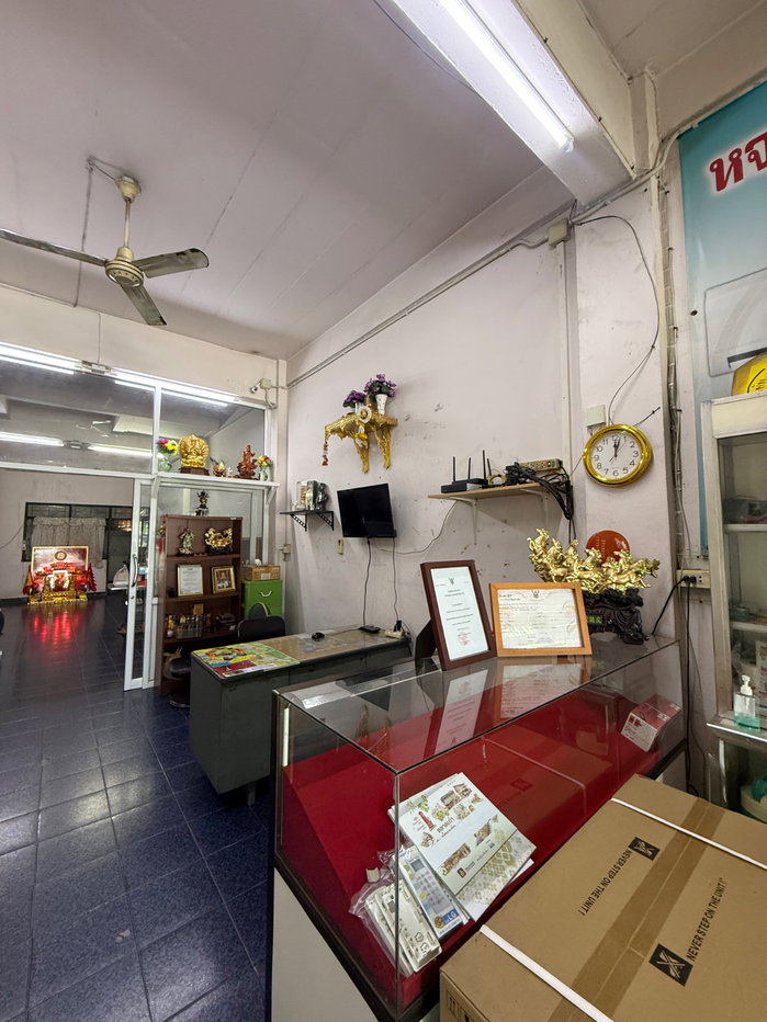 รูป อาคารพาณิชย์3ชั้น ทำเลทองติดถ.มิตรภาพ - รูปที่ 3/10