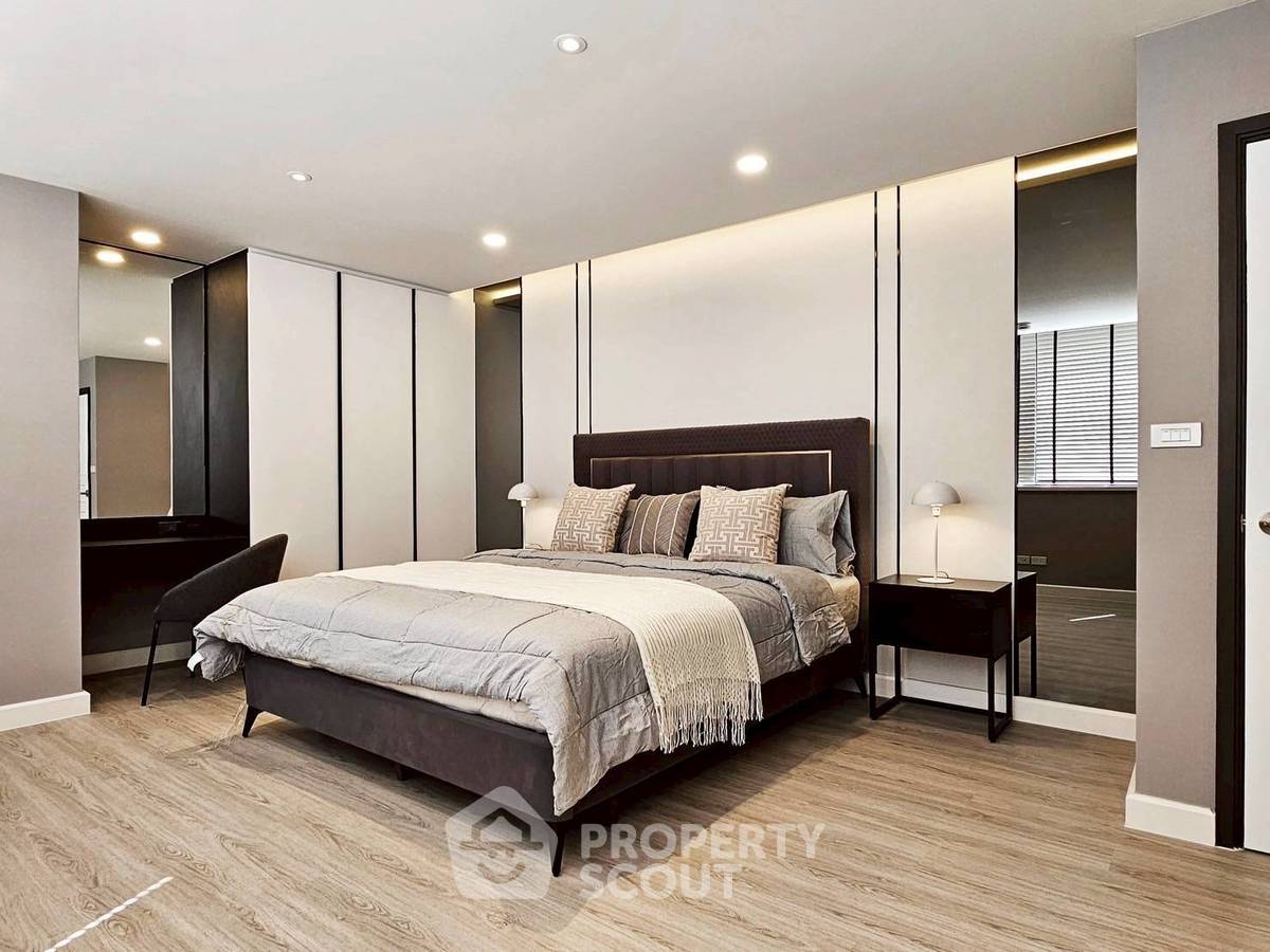 รูป คอนโด 3-ห้องนอน ที่ เพรสซิเดนท์ ปาร์ค คอนโดมิเนี่ยม ใกล้ MRT ศูนย์การประชุมแห่งชาติสิริกิติ์ (ID 2594055) - รูปที่ 13/20