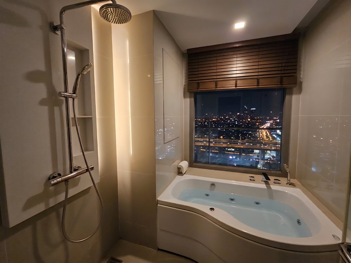 รูป [ราคาดีสุด] ขายคอนโดหรู Starview พระราม 3 ยูนิต Rare Item 3 ห้องนอน 160.3 ตร.ม. Private Lift วิวแม่น้ำ - รูปที่ 12/34