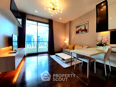 คอนโด BTS อโศก : คอนโด 1-ห้องนอน ที่ คิว อโศก ใกล้ MRT เพชรบุรี (ID 2047073)