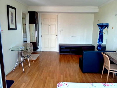 Condos for rent : Lumpini Place Narathiwat-Chao Phraya, 30 sq m, fully furnished, 1 bedroom, 11,000 baht.