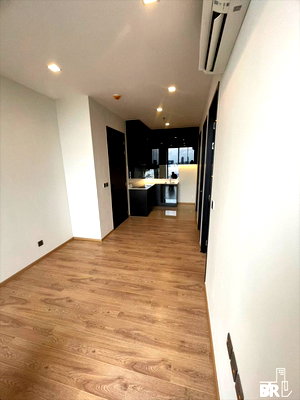 Condos for sale : 🚀 Special Price Condo at Noble Around Ari near BTS Ari - High Floor, 2 Bedroom ✨