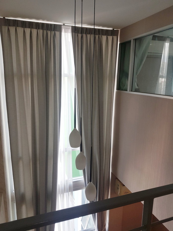 รูป ให้เช่าด่วน Zoom Condo 49 ราคา 13,500 บาท ห้องนอน 1 Duplex ขนาด 50 ตร.ม. ชั้น 5 วิวโครงการด้านหน้า - รูปที่ 11/14