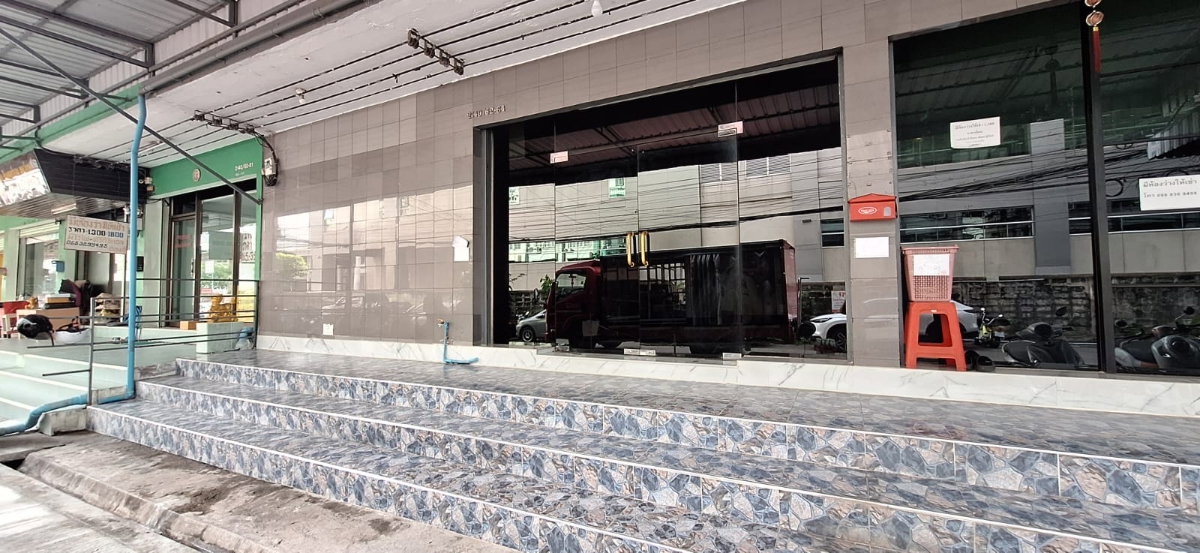 รูป ให้เช่าพื้นที่ออฟฟิต พร้อมที่พักอาศัย จอดรถได้ 2 คัน ซอยรามคำแหง 34 - รูปที่ 18/36