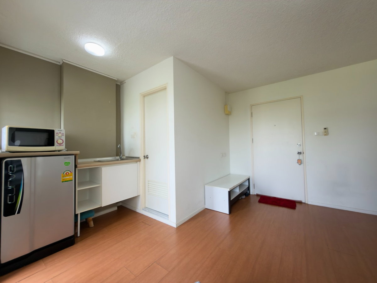 รูป ให้เช่าคอนโด ลุมพินี คอนโดทาวน์ ร่มเกล้า - สุวรรณภูมิ อาคาร A1 ชั้น 3 ใกล้ Airport Link ลาดกระบัง - รูปที่ 2/11