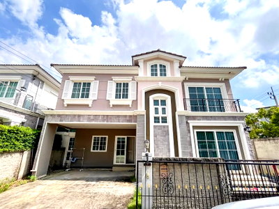 Houses for rent Thonburi Vocational College : House for Rent at Golden Neo Sathorn (E6809054)