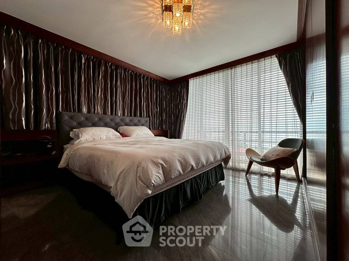 รูป คอนโด 3-ห้องนอน ที่ รามาฮาร์เบอร์วิว คอนโดมิเนียม ใน สุรศักดิ์ (ID 2390532) - รูปที่ 6/16