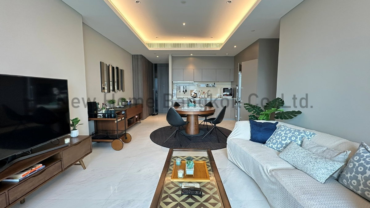 รูป  Luxury Condo @ Sindhorn Tonson | วิวสวนลุมพินีเต็มตา - รูปที่ 1/16