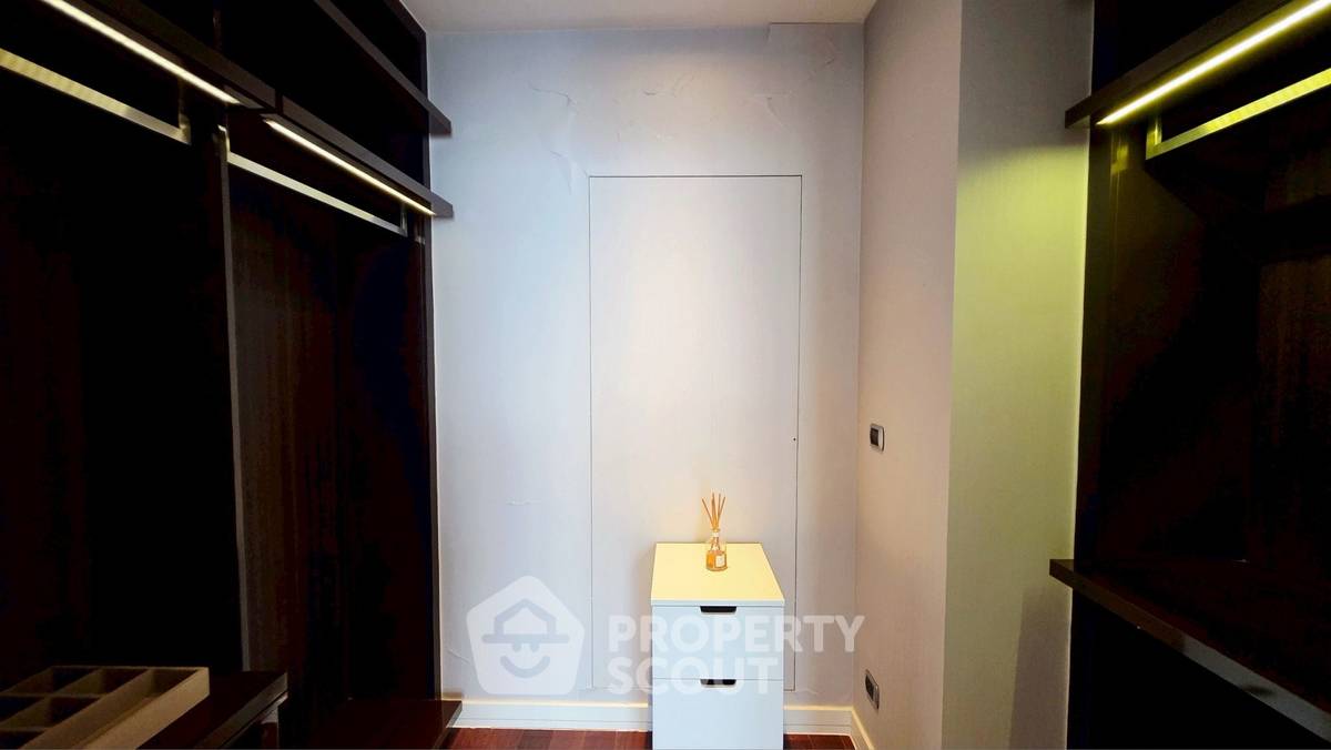 รูป คอนโด 2-ห้องนอน ที่ มาร์ค สุขุมวิท 39 ใกล้ BTS พร้อมพงษ์ (ID 2092417) - รูปที่ 12/15