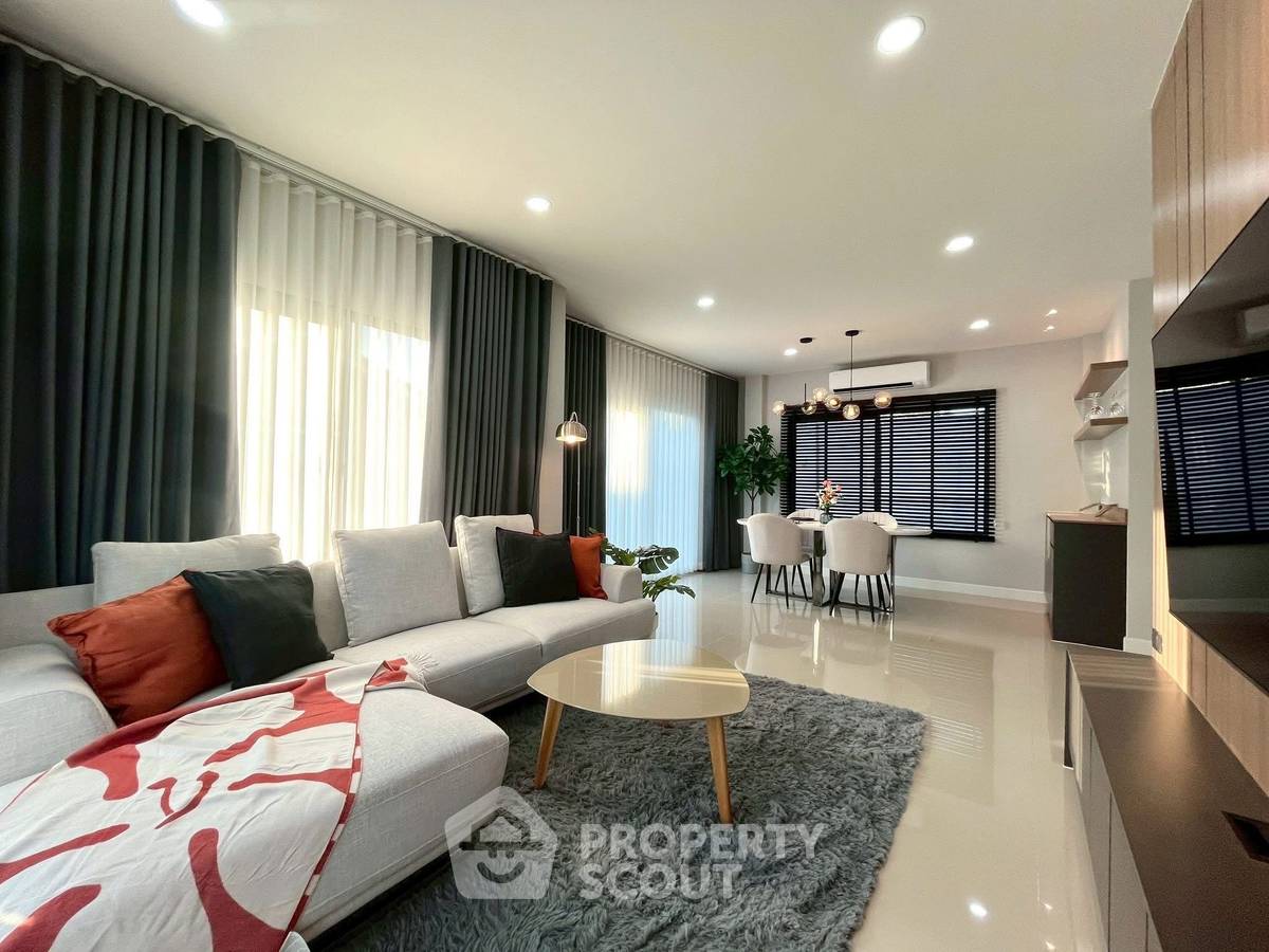 รูป บ้าน 4-ห้องนอน ใกล้ ท่าอากาศยานสุวรรณภูมิ (ID 2586210) - รูปที่ 4/31