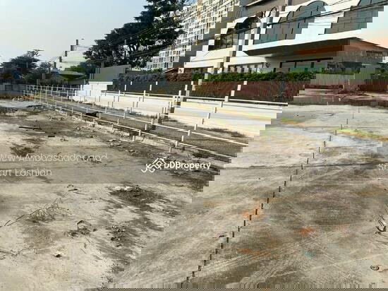 picture Empty land for rent in Lasalle 41 - 4/4