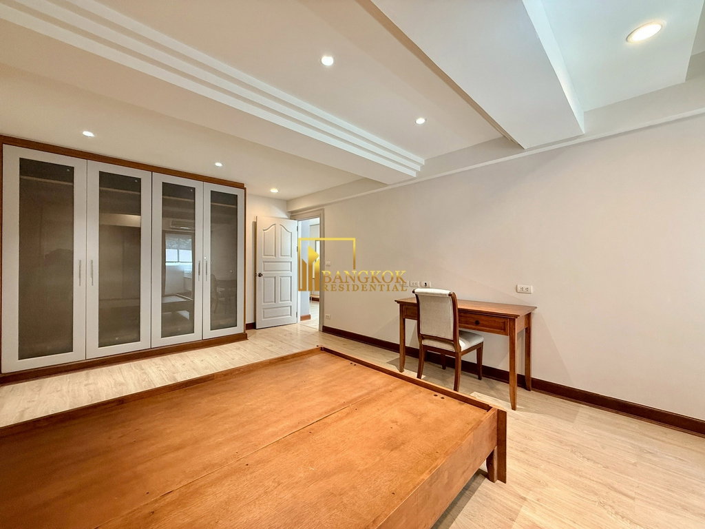 รูป Beautifully Renovated 2 Bed Apartment in Phloenchit Location - BR0430AP - รูปที่ 21/32