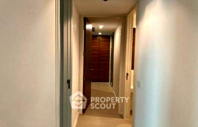 Condos for sale : 2-BR Condo at The River Condominium near BTS Saphan Taksin (ID 1201617)