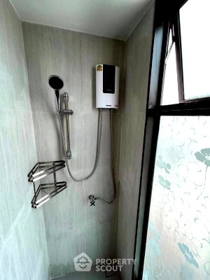 Condos for sale : 1-BR Condo at Sense Phaholyothin near BTS Saphan Khwai (ID 2447997)