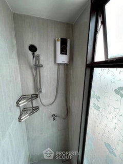 1-BR Condo at Sense Phaholyothin near BTS Saphan Khwai (ID 2447997)