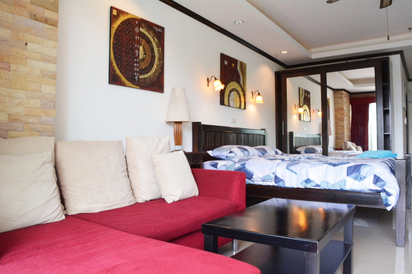 รูป Large Studio Condo for Sale in Jomtien Pattaya at View Talay 5D - รูปที่ 9/17