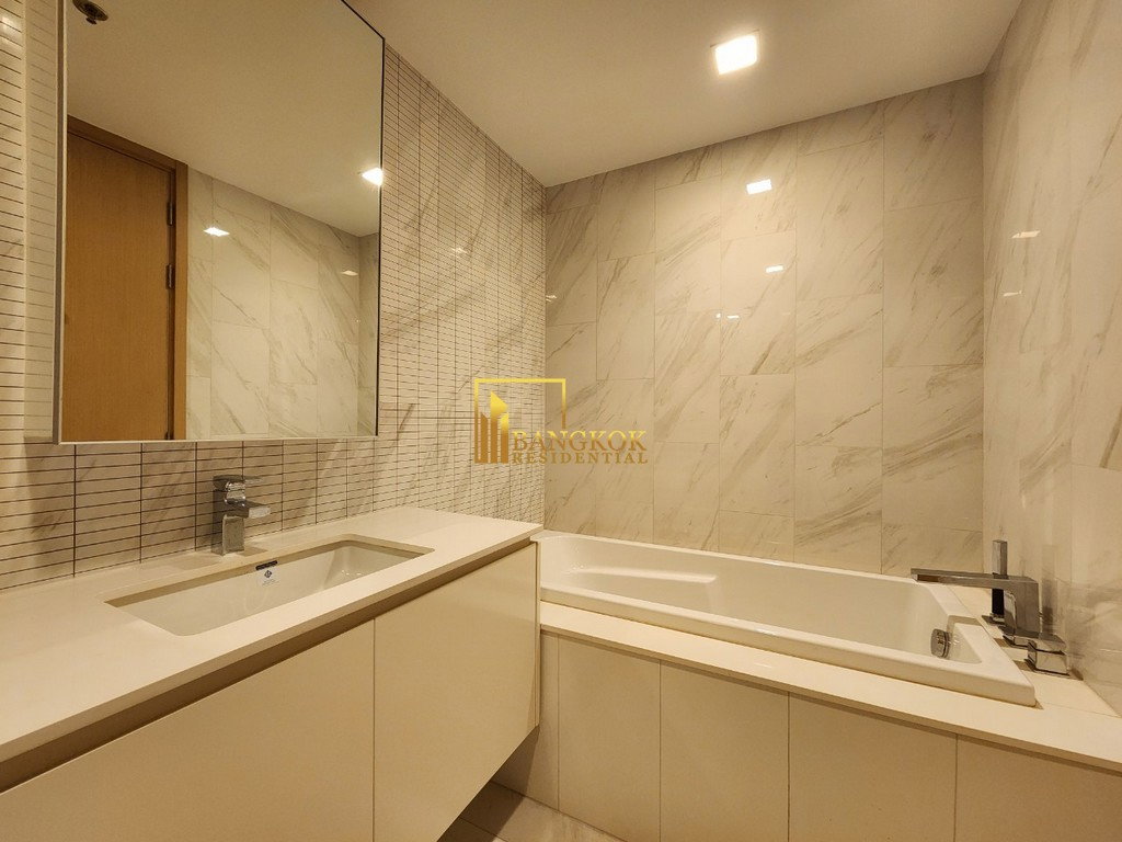 picture Hyde Sukhumvit 11 | Remarkable 3 Bedroom Duplex Condo - BR16398CD - 26/41