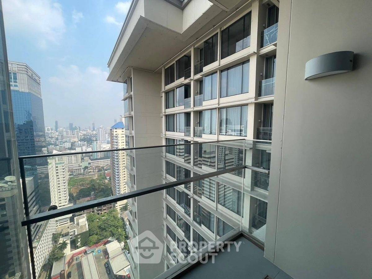 รูป คอนโด 2-ห้องนอน ที่ ดิ เอส อโศก ใกล้ MRT สุขุมวิท (ID 2143863) - รูปที่ 18/42