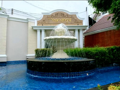 ทาวน์โฮม กรุงเทพมหานคร : ขายทาวน์โฮม หรู 4 ชั้น ใจกลางทองหล่อ - บ้านกลางกรุง ทองหล่อ(british town - thonglor)