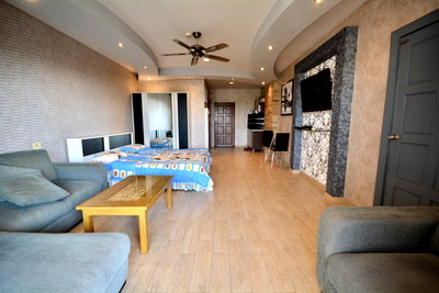 Condos for rent : Studio Condo for Rent in Jomtien Pattaya at View Talay 5D