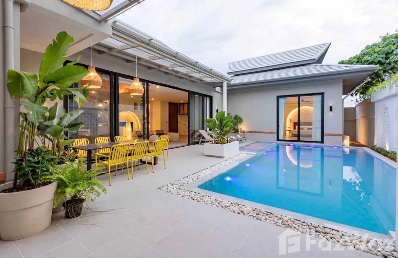 รูป วิลล่าให้เช่า 4 ห้องนอน ใน ราไวย์, ภูเก็ต 6110055 - รูปที่ 1/10
