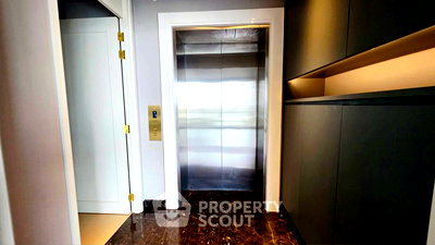 ขายคอนโด : คอนโด 2-ห้องนอน ที่ มาร์ค สุขุมวิท 39 ใกล้ BTS พร้อมพงษ์ (ID 2092417)